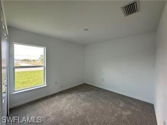 2131 24th TER, Cape Coral, FL 33993