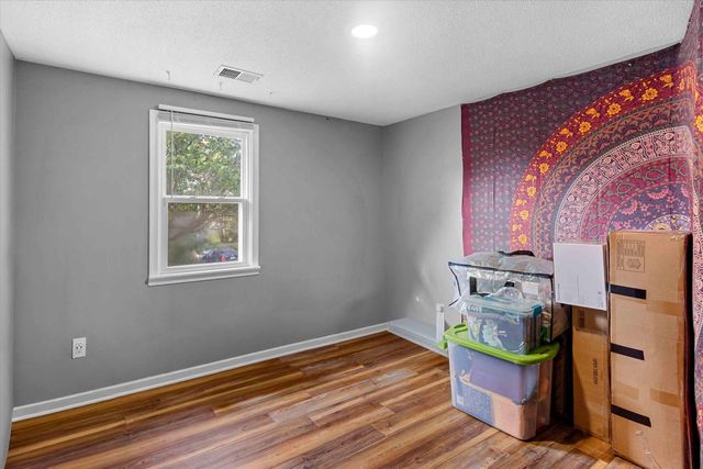 2435 E ALAN CIR, Columbia, MO 65202
