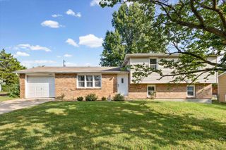2435 E ALAN CIR, Columbia, MO 65202