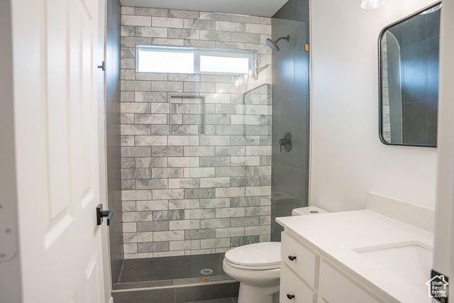 2104 W 2200 S, Syracuse, UT 84075