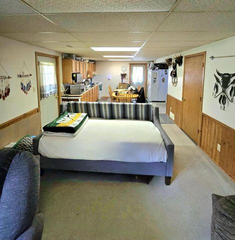 4811 Lynn Hollow Lane, Potosi, WI 53820