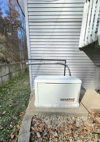 4811 Lynn Hollow Lane, Potosi, WI 53820