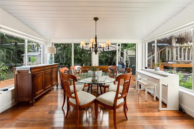 310 Greenwood Dr, Key Biscayne, FL 33149