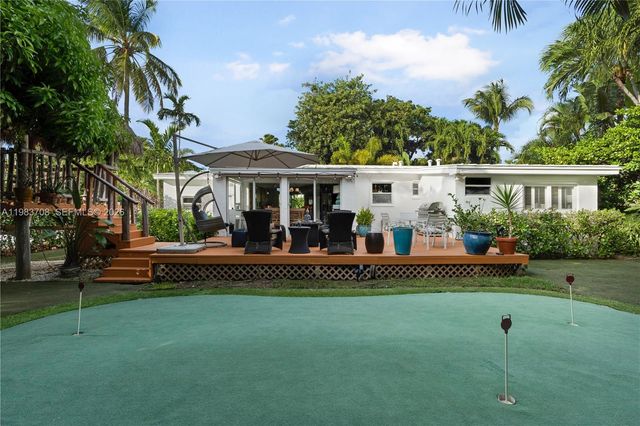 310 Greenwood Dr, Key Biscayne, FL 33149