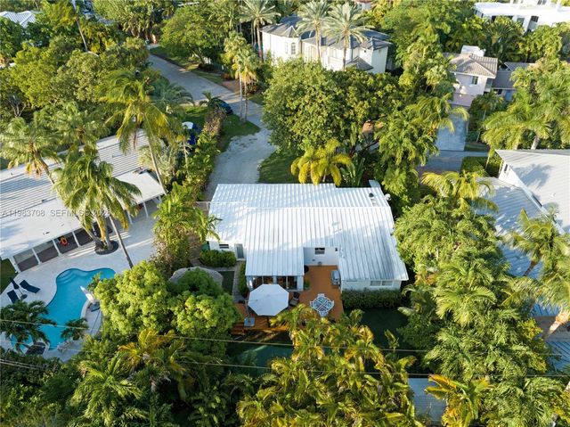 310 Greenwood Dr, Key Biscayne, FL 33149