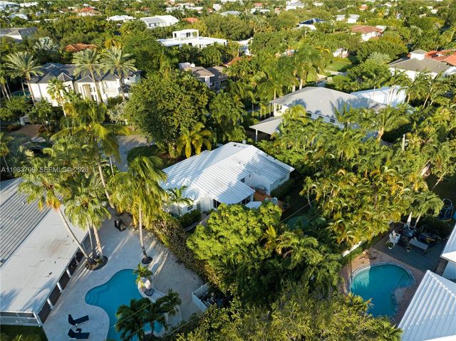 310 Greenwood Dr, Key Biscayne, FL 33149