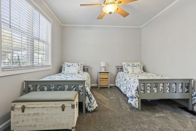 12 Meditation Ln 12, Lancaster, MA 01523