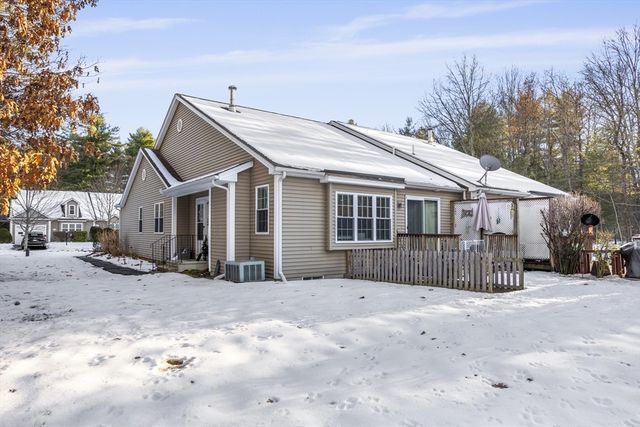 12 Meditation Ln 12, Lancaster, MA 01523