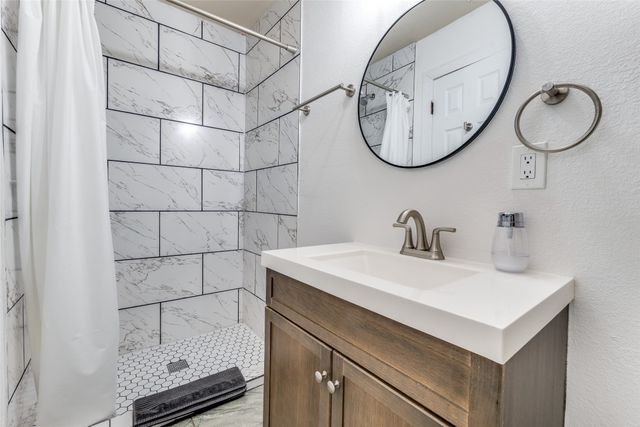 1816 Boyd Street, Dallas, TX 75224