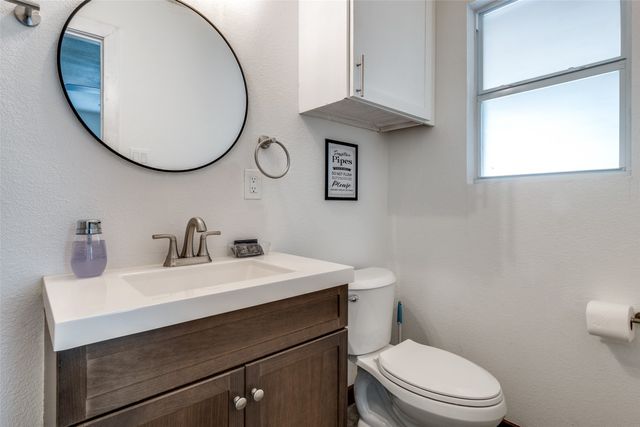 1816 Boyd Street, Dallas, TX 75224