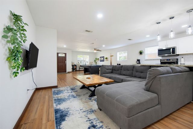 1816 Boyd Street, Dallas, TX 75224