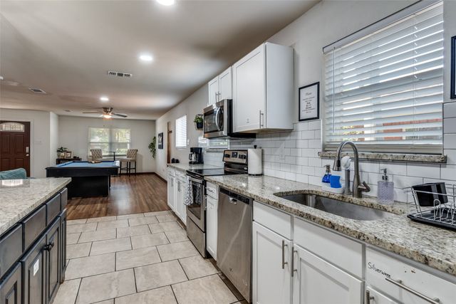 1816 Boyd Street, Dallas, TX 75224