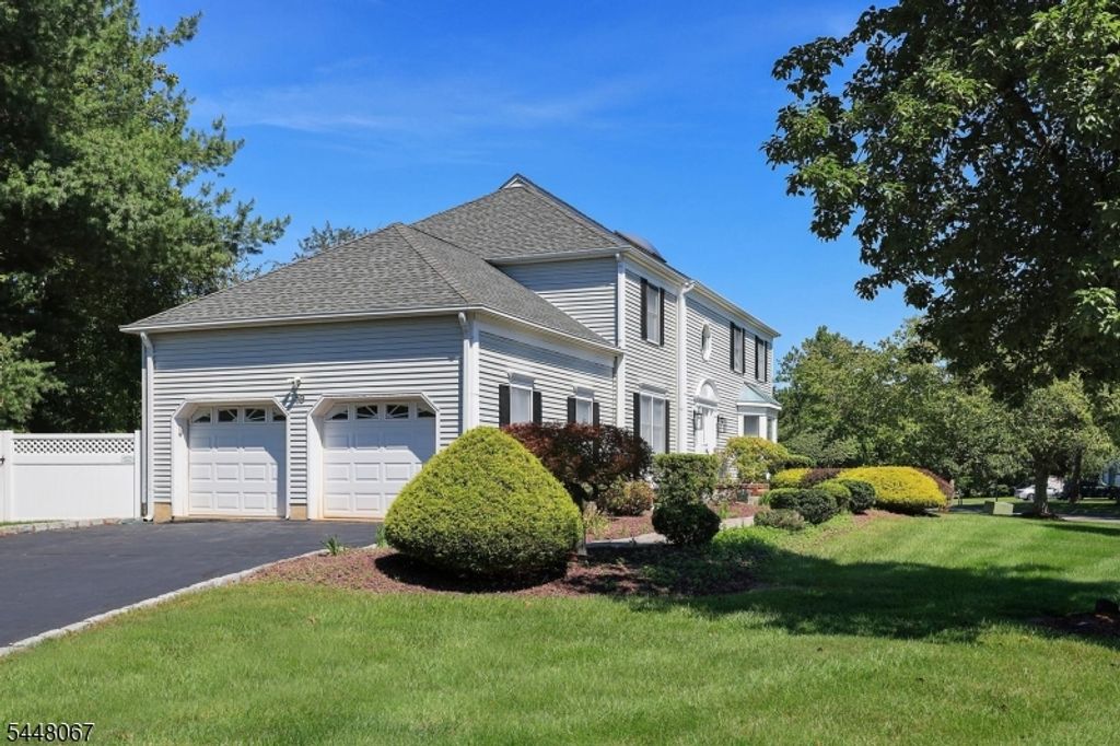 19 Joshua Dr, Hillsborough Twp., NJ 08844 — photo 3