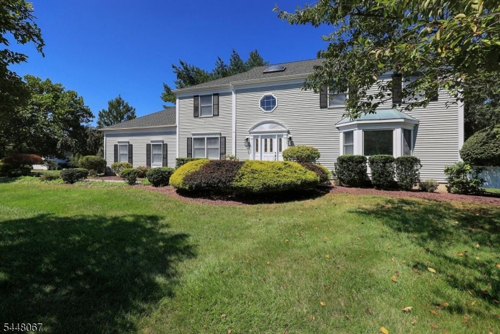 19 Joshua Dr, Hillsborough Twp., NJ 08844 — photo 4