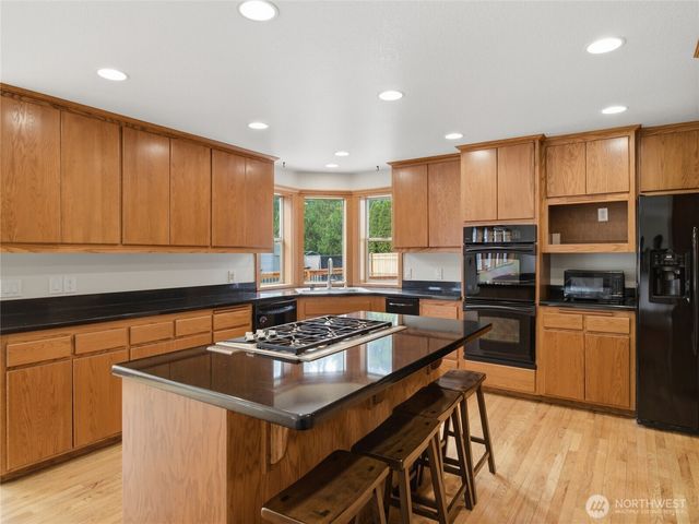 9406 29th Street Ct E, Edgewood, WA 98371
