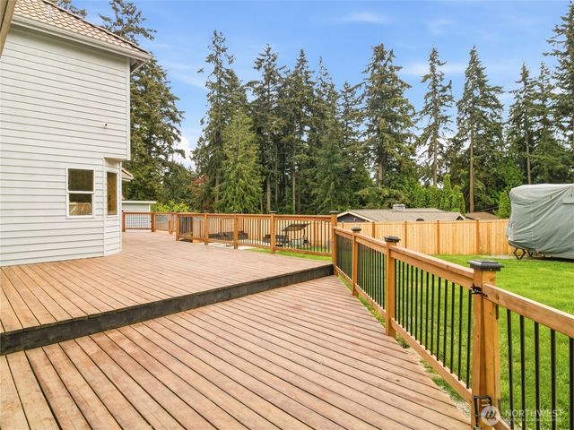 9406 29th Street Ct E, Edgewood, WA 98371