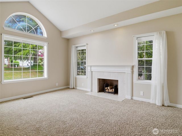 9406 29th Street Ct E, Edgewood, WA 98371