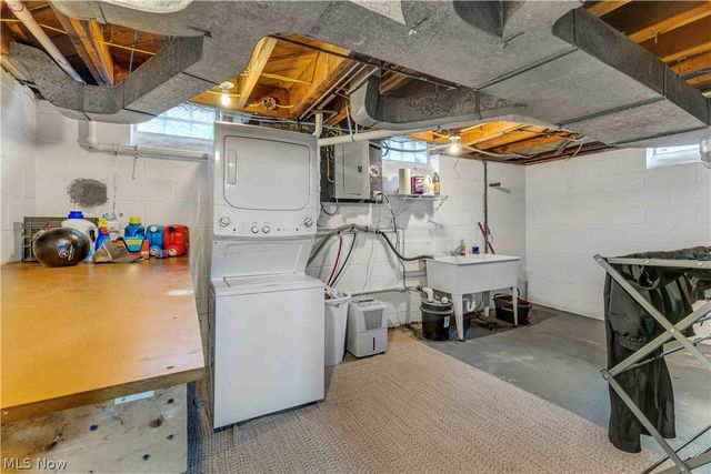 4519 W Ridgewood Drive, Parma, OH 44134