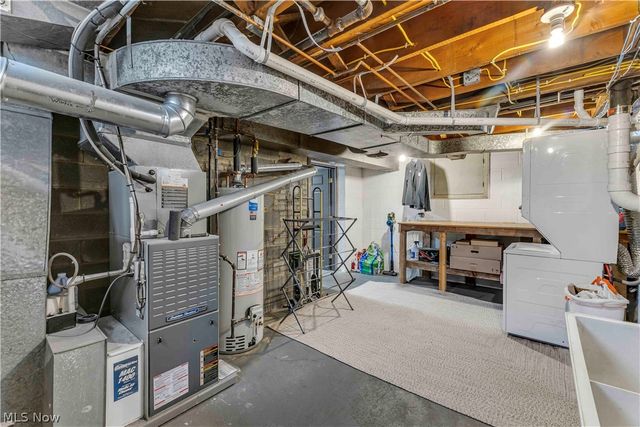 4519 W Ridgewood Drive, Parma, OH 44134