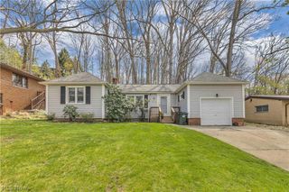4519 W Ridgewood Drive, Parma, OH 44134