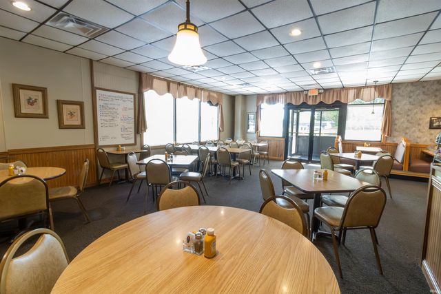 1643 Old US Highway 24, Huntington, IN 46750