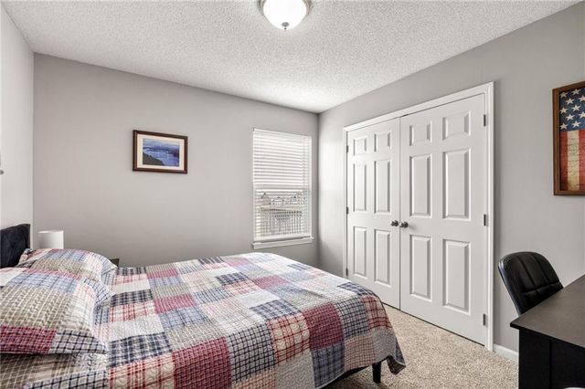 603 Bradford Court, Raymore, MO 64083