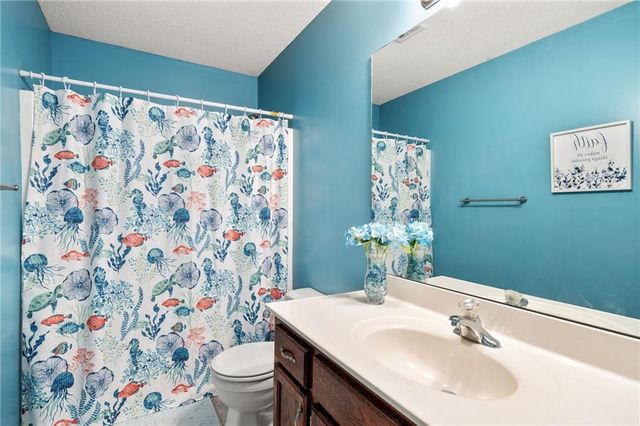 603 Bradford Court, Raymore, MO 64083