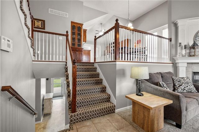 603 Bradford Court, Raymore, MO 64083