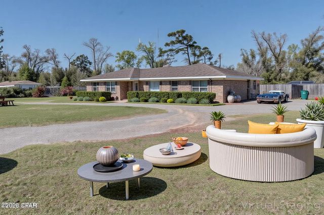 4874 Donna Drive, Marianna, FL 32446