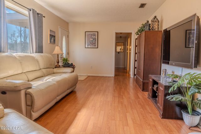 4874 Donna Drive, Marianna, FL 32446