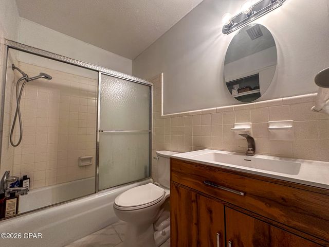 4874 Donna Drive, Marianna, FL 32446