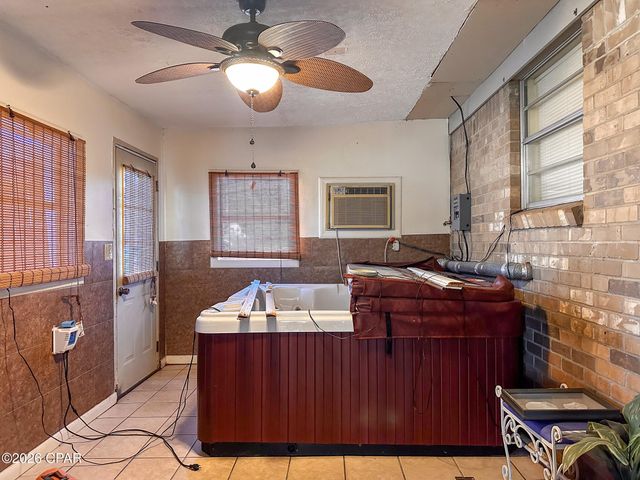 4874 Donna Drive, Marianna, FL 32446