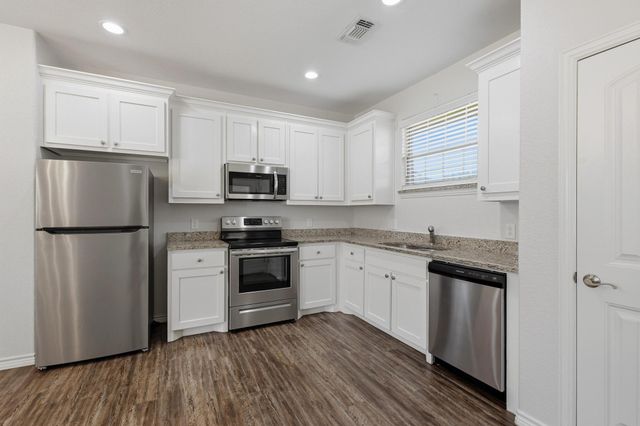 401 N Mirick Avenue, Denison, TX 75020