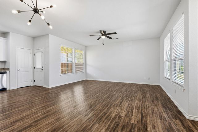 401 N Mirick Avenue, Denison, TX 75020