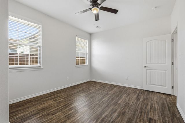 401 N Mirick Avenue, Denison, TX 75020