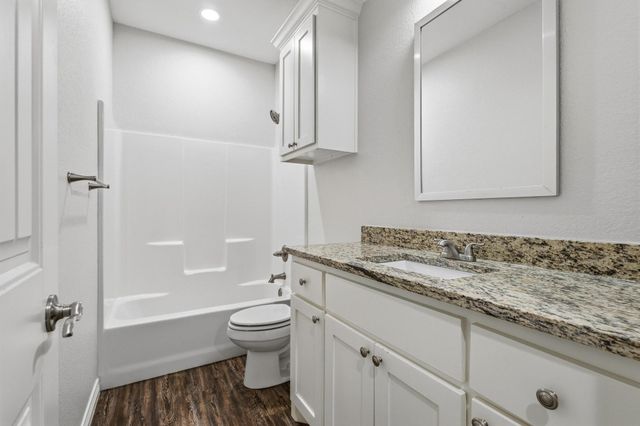 401 N Mirick Avenue, Denison, TX 75020