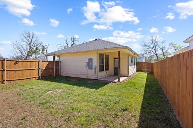 401 N Mirick Avenue, Denison, TX 75020