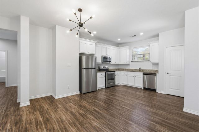 401 N Mirick Avenue, Denison, TX 75020