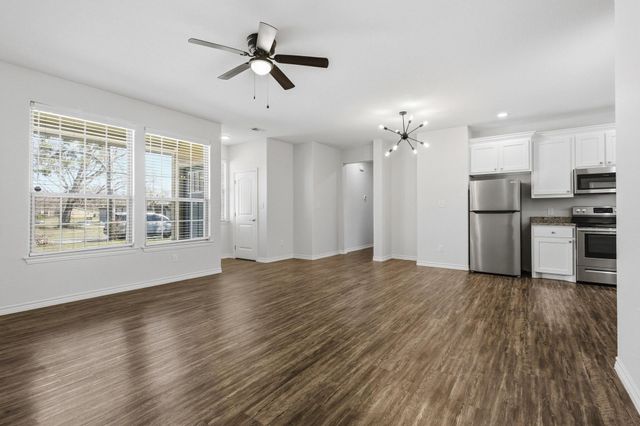 401 N Mirick Avenue, Denison, TX 75020