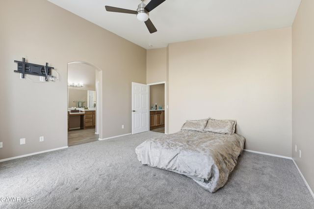 1639 W Norberry Street, Lancaster, CA 93534