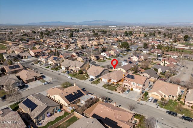 1639 W Norberry Street, Lancaster, CA 93534