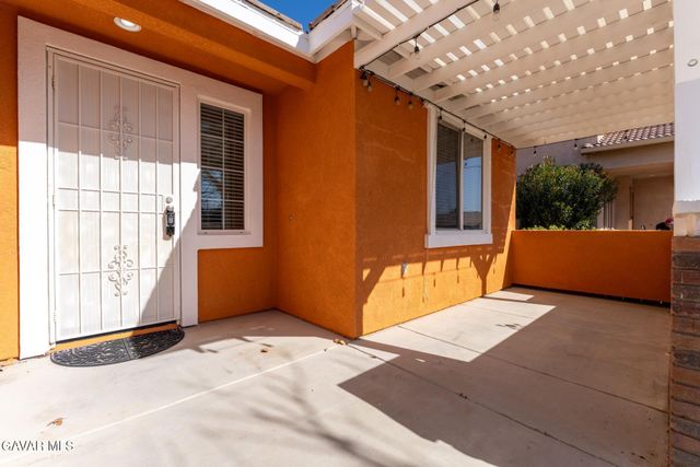 1639 W Norberry Street, Lancaster, CA 93534