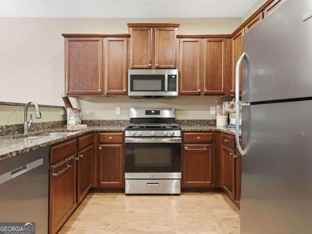 129 Bethany Manor Drive, Ball Ground, GA 30107