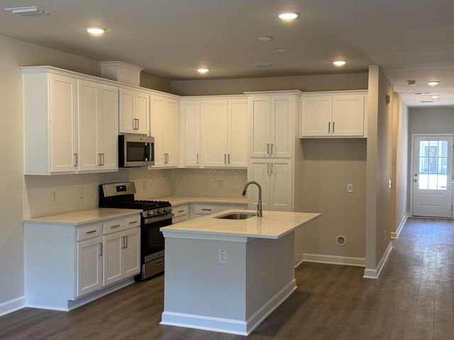 1056 Dusk Drive, Summerville, SC 29486