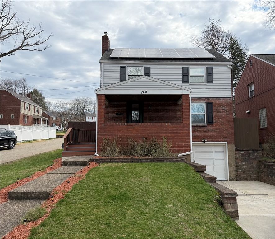 744 Allegheny River Blvd, Oakmont, PA 15139