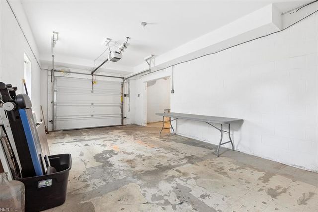 617 Dandy Loop RD, Yorktown, VA 23692