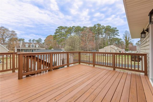 617 Dandy Loop RD, Yorktown, VA 23692
