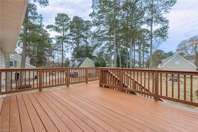 617 Dandy Loop RD, Yorktown, VA 23692