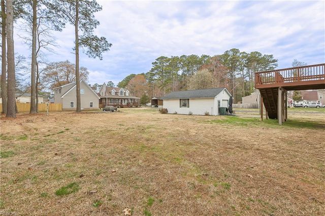 617 Dandy Loop RD, Yorktown, VA 23692