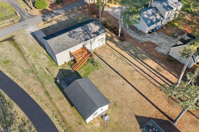 617 Dandy Loop RD, Yorktown, VA 23692